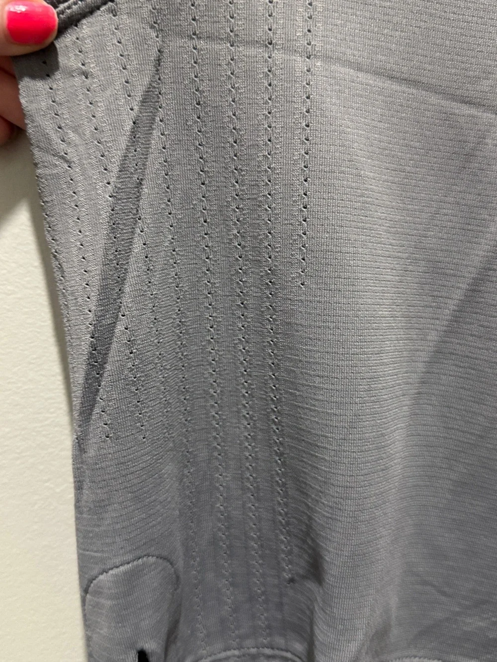 Lululemon Swiftly Breathe Crop Tank
Chicago / Grey Sage - Picture 6 of 6
